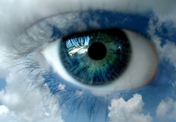 eye in cloud (2)